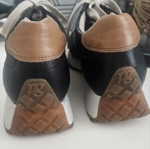 PAUL GREEN LEATHER SNEAKERS